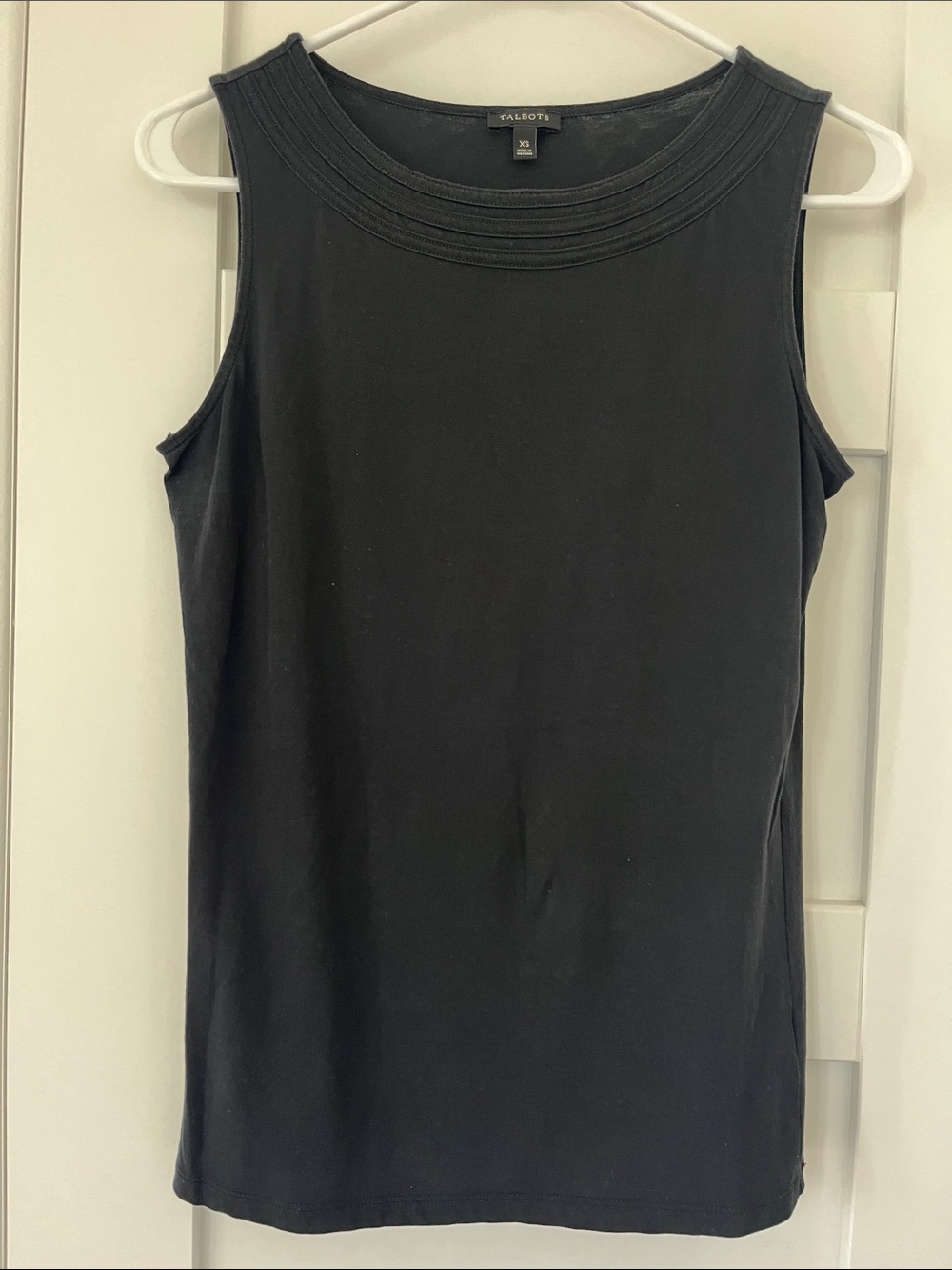 Talbots Black Sleeveless Ribbed-Neck Tank